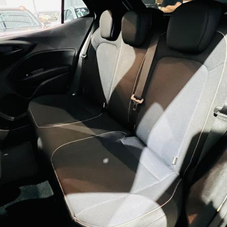 FIAT Argo 1.8 4P FLEX E.TORQ TREKKING AUTOMÁTICO, Foto 8