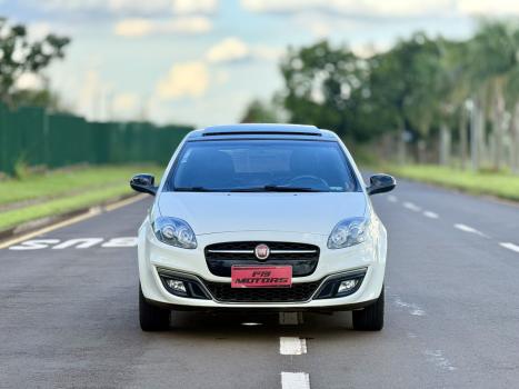 FIAT Bravo 1.8 16V 4P FLEX BLACKMOTION DUALOGIC AUTOMATIZADO, Foto 3