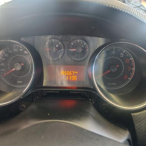 FIAT Bravo 1.8 16V 4P ESSENCE FLEX, Foto 4