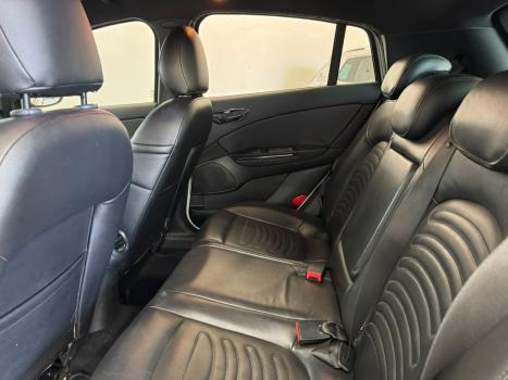 FIAT Bravo 1.8 16V 4P FLEX BLACKMOTION DUALOGIC AUTOMATIZADO, Foto 4