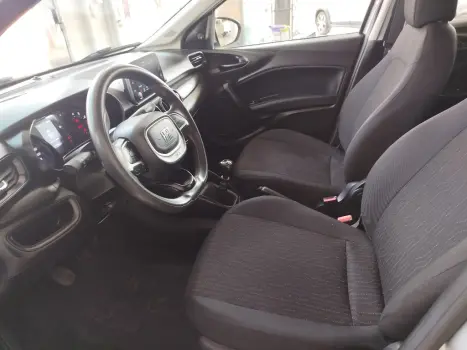 FIAT Cronos 1.0 4P FIREFLY FLEX DRIVE, Foto 9 FIAT Cronos 1.0 4P FIREFLY FLEX DRIVE, Foto 9