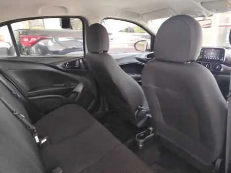 FIAT Cronos 1.0 4P FIREFLY FLEX DRIVE, Foto 12 FIAT Cronos 1.0 4P FIREFLY FLEX DRIVE, Foto 12