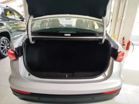 FIAT Cronos 1.0 4P FIREFLY FLEX DRIVE, Foto 13 FIAT Cronos 1.0 4P FIREFLY FLEX DRIVE, Foto 13