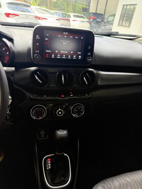 FIAT Cronos 1.3 4P FLEX DRIVE AUTOM�TICO CVT, Foto 11