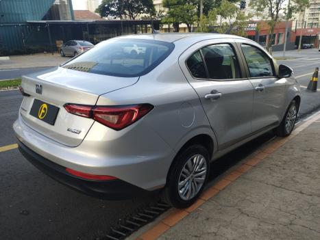 FIAT Cronos 1.3 4P FLEX DRIVE AUTOM�TICO CVT, Foto 3