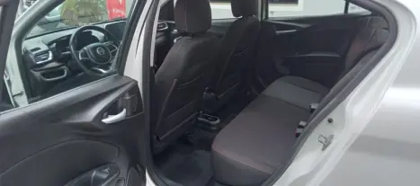 FIAT Cronos 1.8 4P FLEX PRECISION AUTOMÁTICO, Foto 12 FIAT Cronos 1.8 4P FLEX PRECISION AUTOMÁTICO, Foto 12