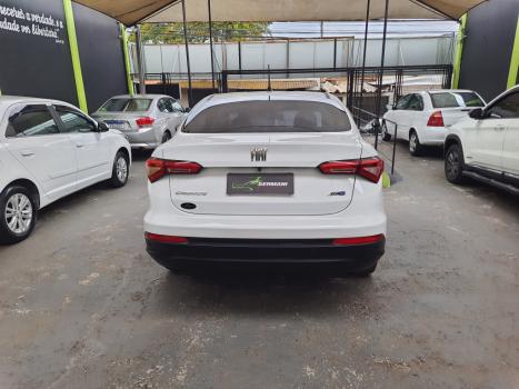 FIAT Cronos 1.8 4P FLEX PRECISION AUTOMÁTICO, Foto 4