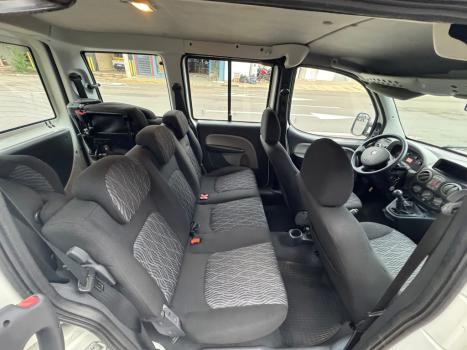 FIAT Doblo 1.4 4P FLEX ATTRACTIVE 7 LUGARES, Foto 12