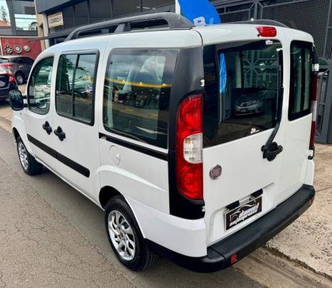 FIAT Doblo 1.4 4P FLEX ATTRACTIVE 7 LUGARES, Foto 4