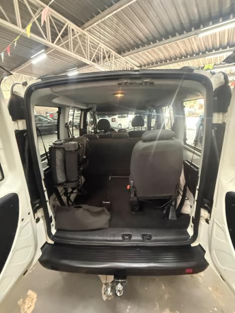 FIAT Doblo 1.4 4P FLEX ATTRACTIVE 7 LUGARES, Foto 8