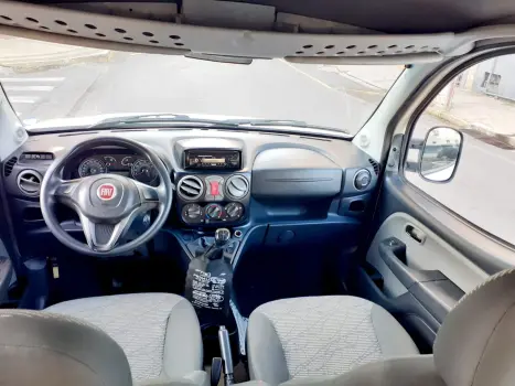 FIAT Doblo 1.8 16V 4P FLEX ESSENCE 6 LUGARES, Foto 7