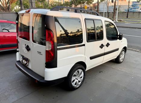 FIAT Doblo 1.8 16V 4P FLEX ESSENCE 7 LUGARES, Foto 5