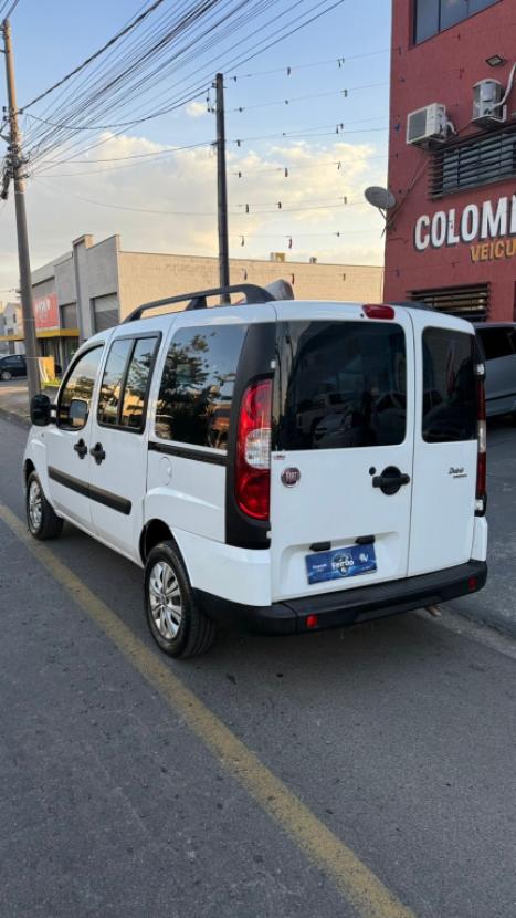 FIAT Doblo 1.8 16V 4P FLEX ESSENCE 7 LUGARES, Foto 5