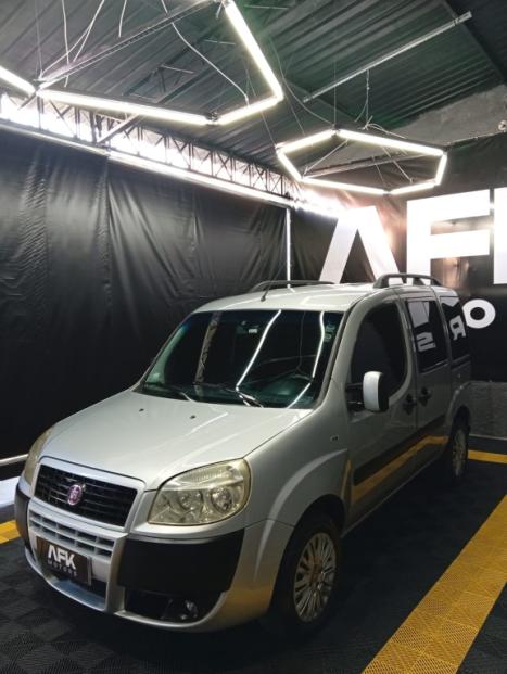 FIAT Doblo 1.8 16V 4P FLEX ESSENCE 7 LUGARES, Foto 3