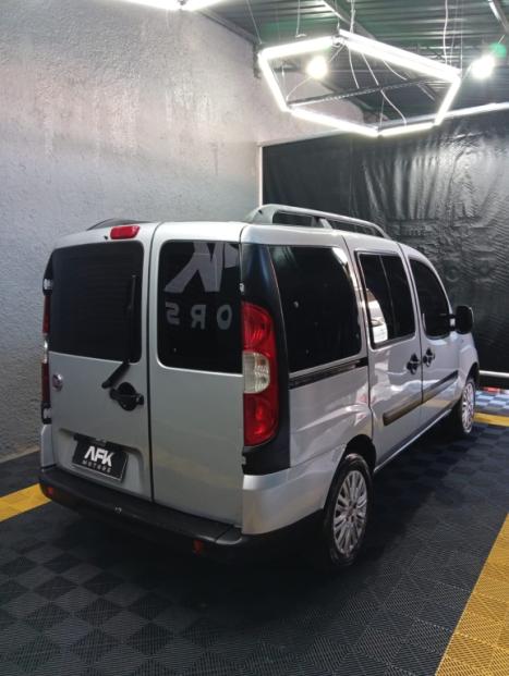 FIAT Doblo 1.8 16V 4P FLEX ESSENCE 7 LUGARES, Foto 5