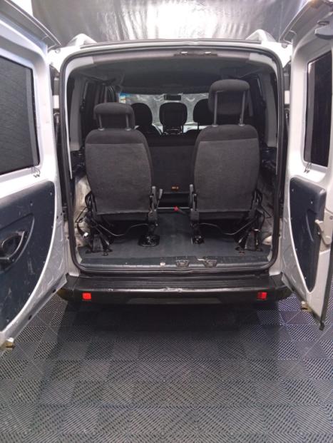 FIAT Doblo 1.8 16V 4P FLEX ESSENCE 7 LUGARES, Foto 13