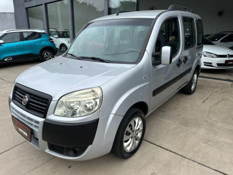 FIAT Doblo 1.8 16V 4P FLEX ESSENCE 7 LUGARES, Foto 3