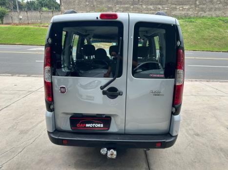 FIAT Doblo 1.8 16V 4P FLEX ESSENCE 7 LUGARES, Foto 4