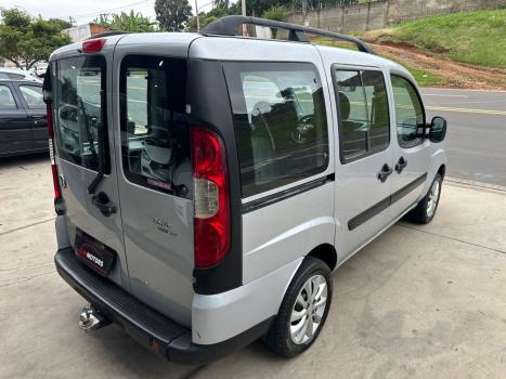 FIAT Doblo 1.8 16V 4P FLEX ESSENCE 7 LUGARES, Foto 5