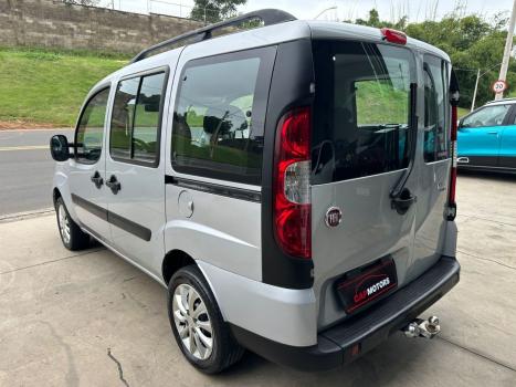 FIAT Doblo 1.8 16V 4P FLEX ESSENCE 7 LUGARES, Foto 6