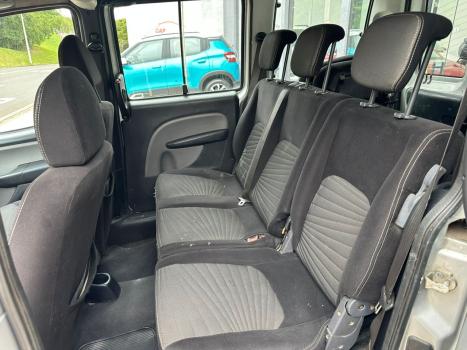 FIAT Doblo 1.8 16V 4P FLEX ESSENCE 7 LUGARES, Foto 7