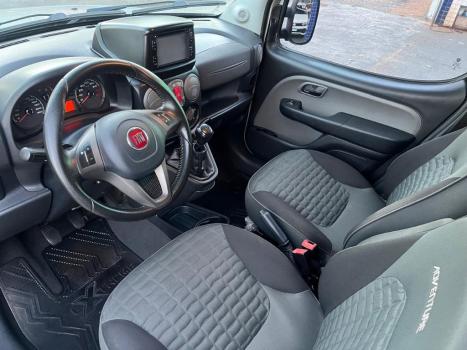 FIAT Doblo 1.8 16V 4P FLEX ADVENTURE 6 LUGARES, Foto 15