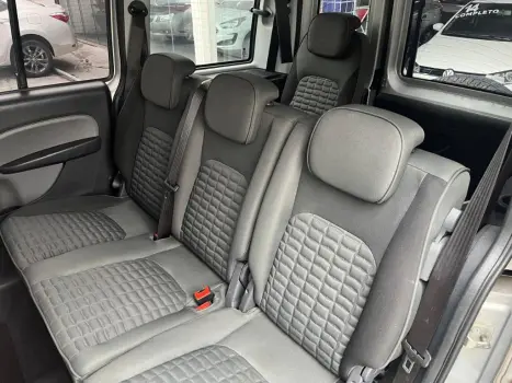 FIAT Doblo 1.8 16V 4P FLEX ADVENTURE 6 LUGARES, Foto 17