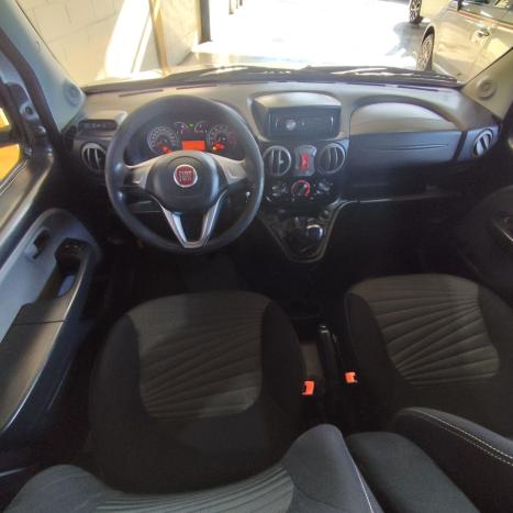 FIAT Doblo 1.8 16V 4P FLEX ESSENCE 7 LUGARES, Foto 4