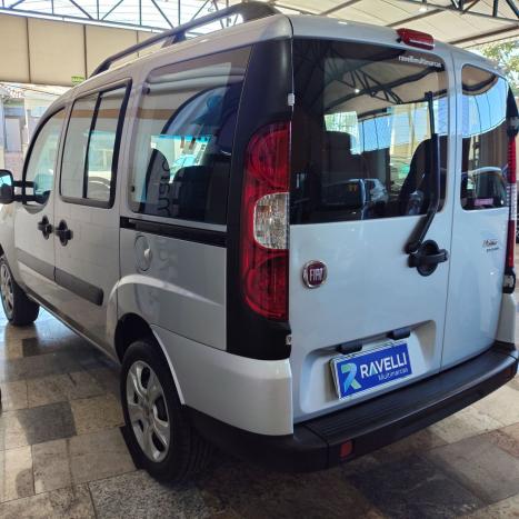 FIAT Doblo 1.8 16V 4P FLEX ESSENCE 7 LUGARES, Foto 2