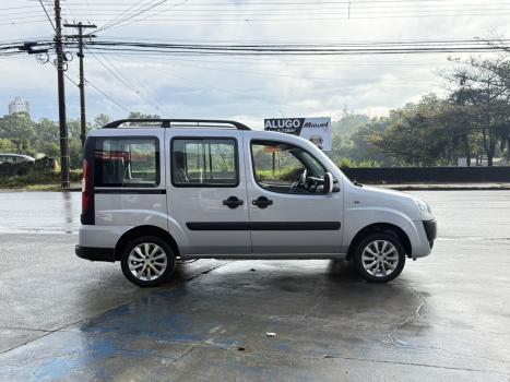 FIAT Doblo 1.8 16V 4P FLEX ESSENCE 7 LUGARES, Foto 4