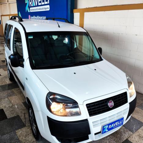 FIAT Doblo 1.8 16V 4P FLEX ESSENCE 7 LUGARES, Foto 11
