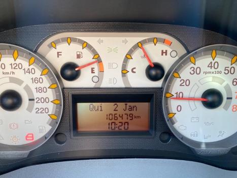 FIAT Doblo 1.8 16V 4P FLEX ADVENTURE 6 LUGARES, Foto 10