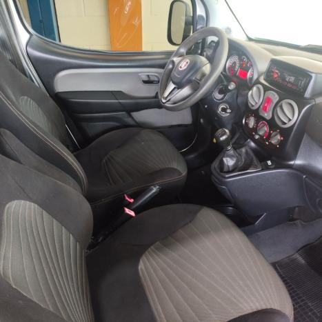 FIAT Doblo 1.8 16V 4P FLEX ESSENCE 7 LUGARES, Foto 2