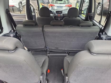 FIAT Doblo 1.8 16V 4P FLEX ESSENCE 7 LUGARES, Foto 11