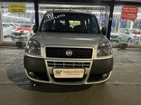FIAT Doblo 1.8 16V 4P FLEX ESSENCE 7 LUGARES, Foto 2
