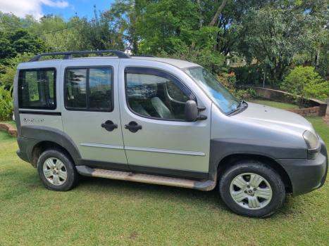 FIAT Doblo 1.8 4P ADVENTURE ESTRADA REAL, Foto 1