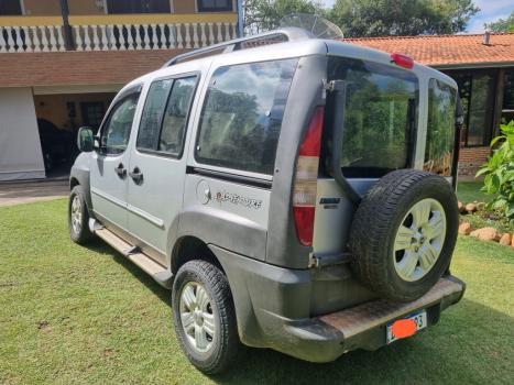 FIAT Doblo 1.8 4P ADVENTURE ESTRADA REAL, Foto 5