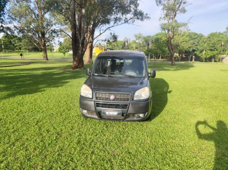 FIAT Doblo 1.8 4P HLX FLEX 7 LUGARES, Foto 3
