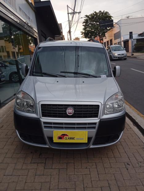 FIAT Doblo 1.8 4P HLX FLEX 7 LUGARES, Foto 1