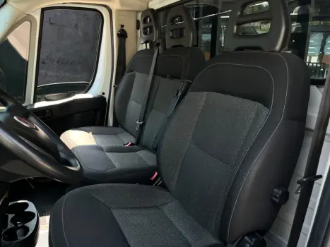 FIAT Ducato 2.2 BLUEHDI DIESEL CARGO, Foto 12