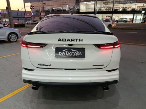 FIAT Fastback 1.3 16V 4P FLEX ABARTH TURBO 270 AUTOM�TICO, Foto 6