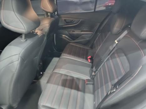 FIAT Fastback 1.3 16V 4P FLEX ABARTH TURBO 270 AUTOM�TICO, Foto 7