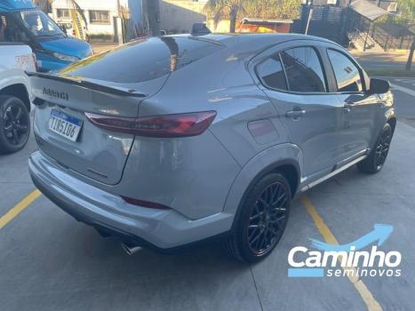 FIAT Fastback 1.3 16V 4P FLEX ABARTH TURBO 270 AUTOM�TICO, Foto 5