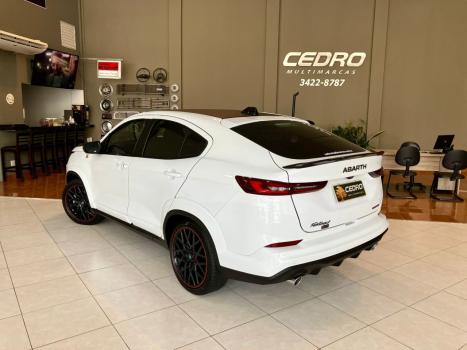 FIAT Fastback 1.3 16V 4P FLEX ABARTH TURBO 270 AUTOM�TICO, Foto 3