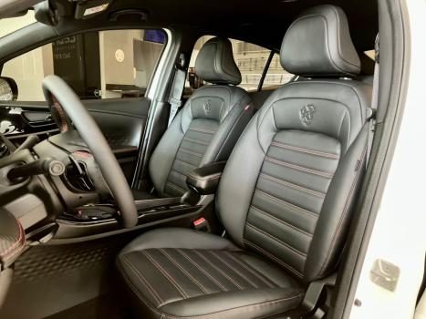 FIAT Fastback 1.3 16V 4P FLEX ABARTH TURBO 270 AUTOM�TICO, Foto 15