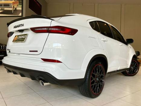 FIAT Fastback 1.3 16V 4P FLEX ABARTH TURBO 270 AUTOM�TICO, Foto 35