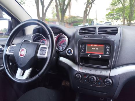 FIAT Freemont 2.4 16V 4P PRECISION AUTOMÁTICO 7 LUGARES, Foto 11 FIAT Freemont 2.4 16V 4P PRECISION AUTOMÁTICO 7 LUGARES, Foto 11