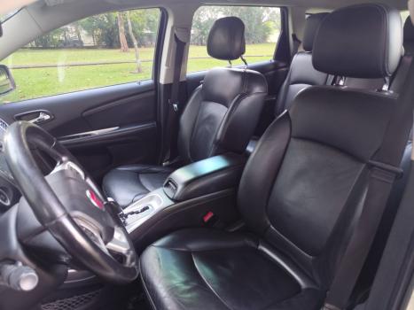 FIAT Freemont 2.4 16V 4P PRECISION AUTOMÁTICO 7 LUGARES, Foto 13 FIAT Freemont 2.4 16V 4P PRECISION AUTOMÁTICO 7 LUGARES, Foto 13