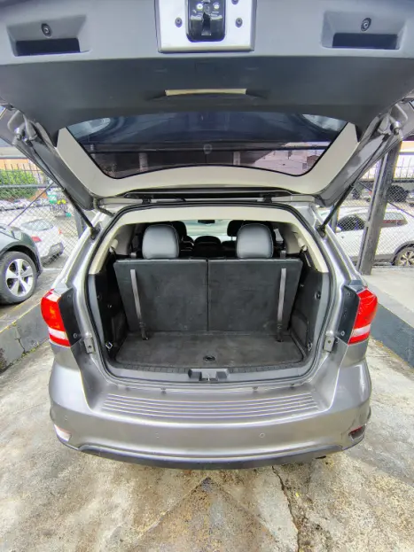FIAT Freemont 2.4 16V 4P PRECISION AUTOM�TICO 7 LUGARES, Foto 14
