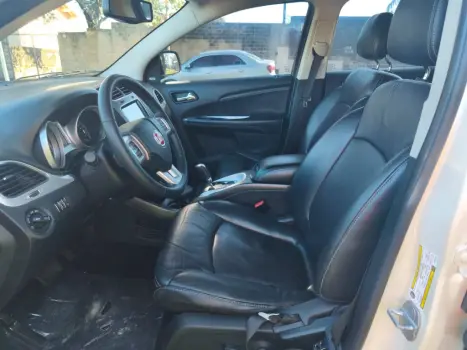 FIAT Freemont 2.4 16V 4P PRECISION AUTOMÁTICO 7 LUGARES, Foto 14